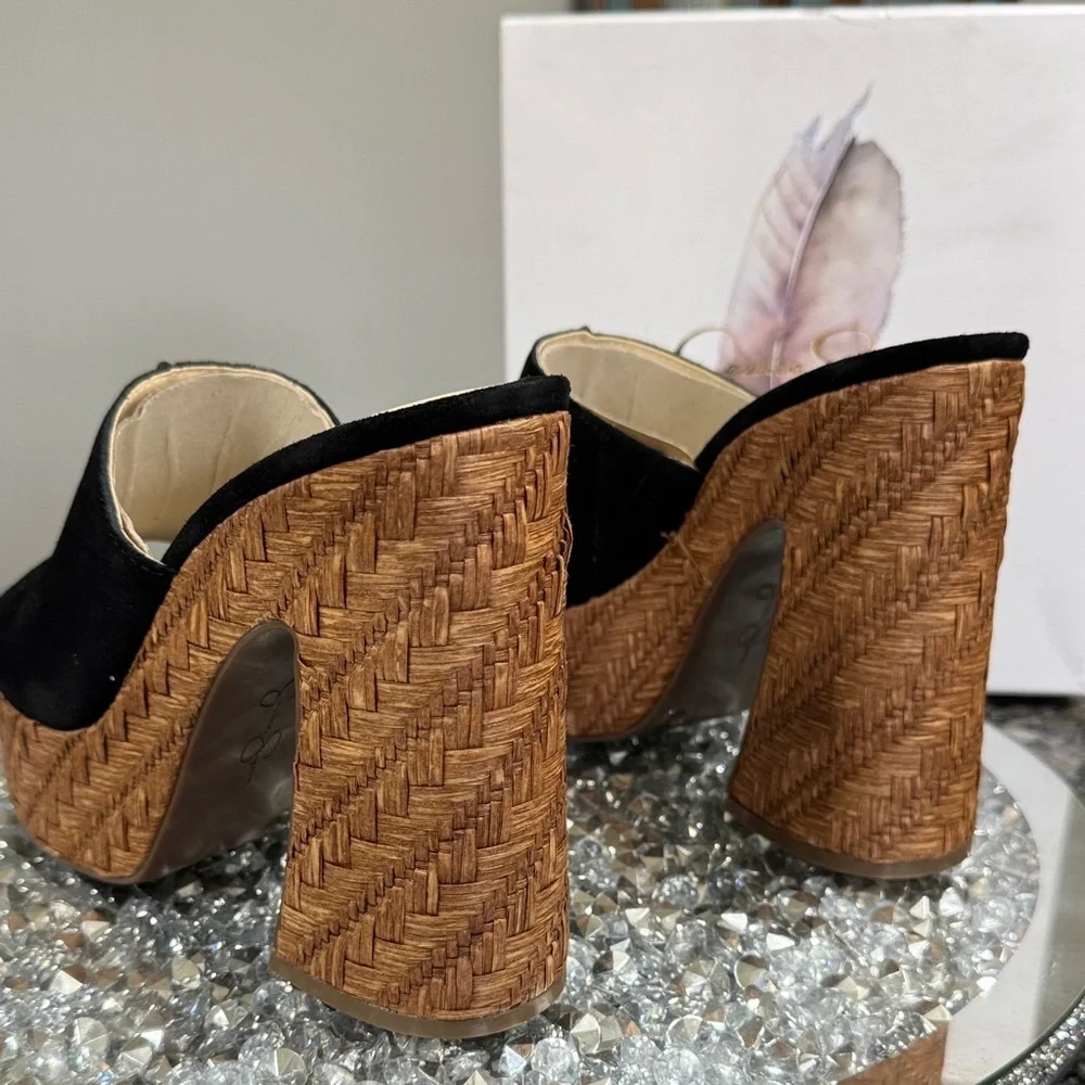 Jessica Simpson these are